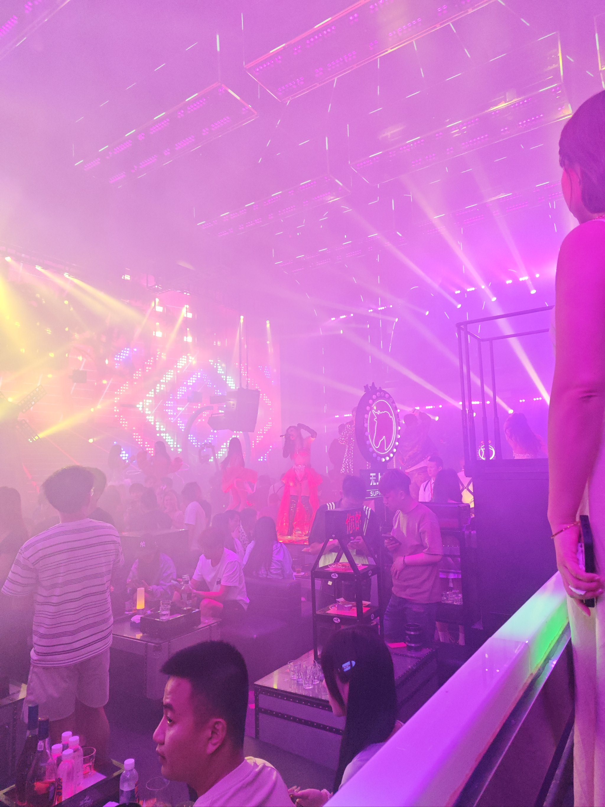 镇江商务KTV消费攻略-句容市ktv预定